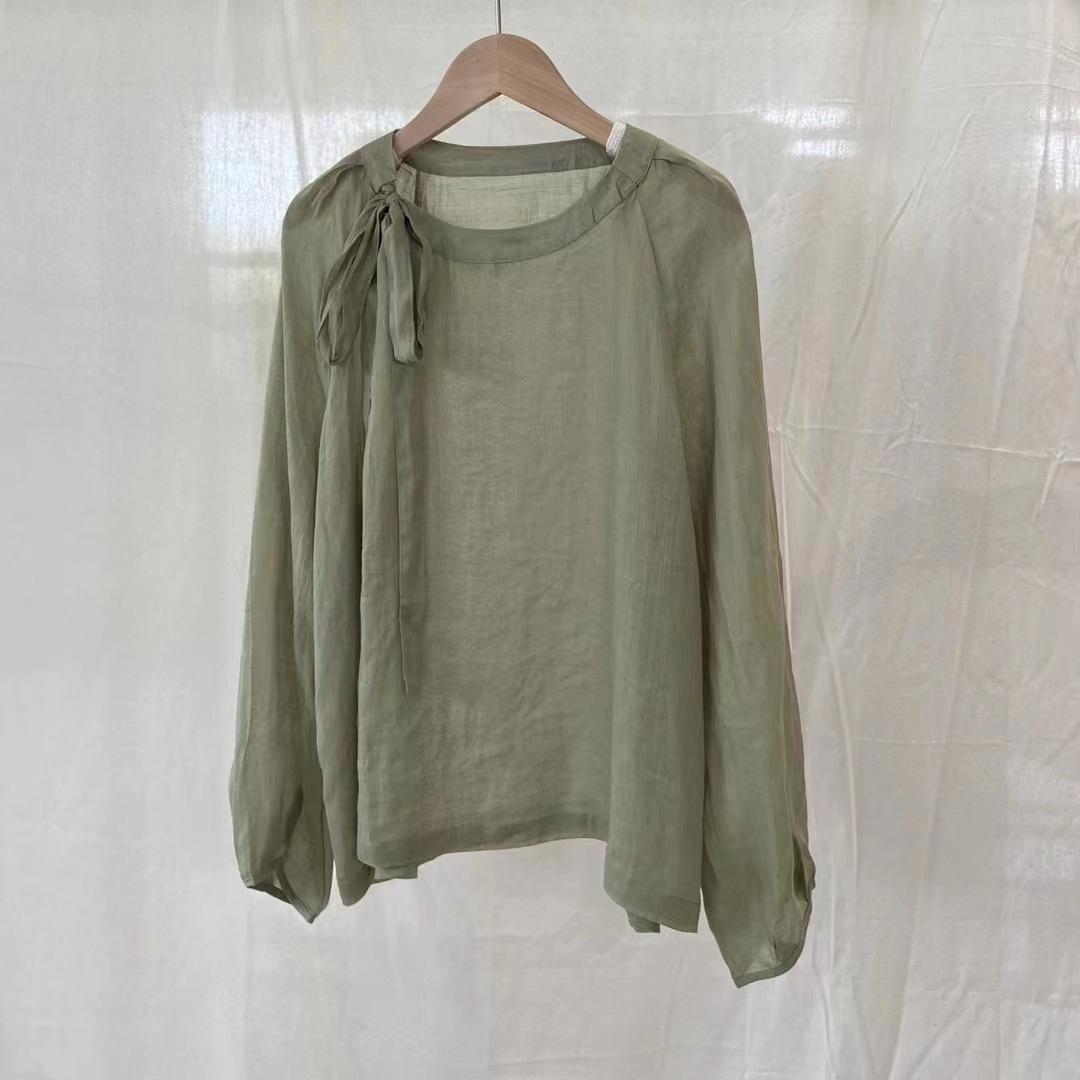 

Johnature Корейская однотонная рубашка с круглым вырезом и уздечкой, осенняя женская модная повседневная свободная рубашка с длинными рукавами One Size светло-зеленый