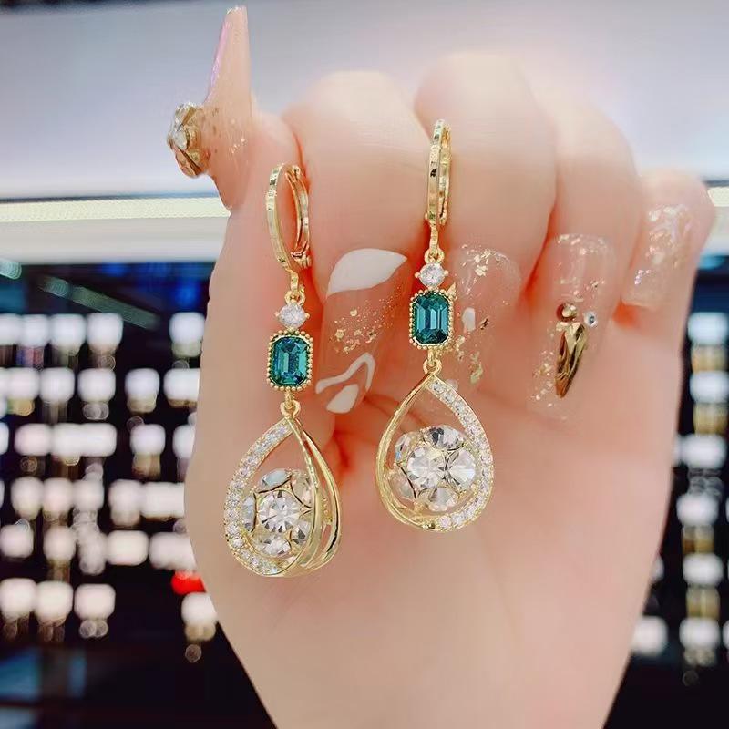 Korean-Style Elegant Rhinestone Ball Earrings - Versatile, Fashionable, and Ultra-Shiny Design.