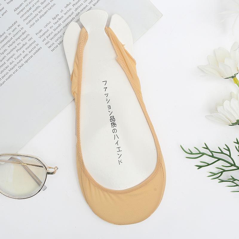 

Невидимые носки из ледяного шелка, носки-подследники на половину ладони, утолщенные носки-лодочки с губчатой подушечкой, полые, невидимые, противоскользящие и амортизирующие 1 pairs телесный