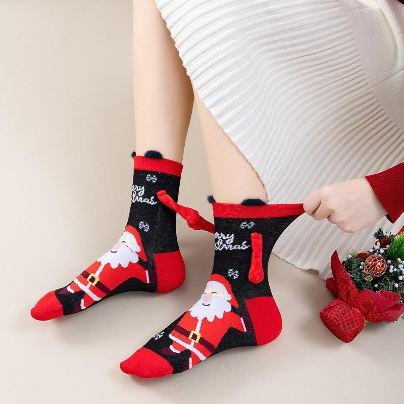 European And American Magnetic Hand-Holding Socks, Viral Mid-Calf Socks For Autumn/Winter, Trendy Cartoon Christmas Socks