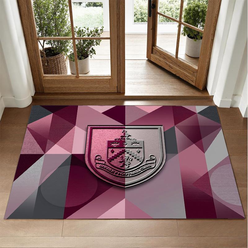 Burnley Football Design Crystal Velvet Rug Soft Decorative Mat for Bedroom Entrance