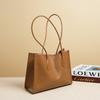 Women's Bag New Commuter Large Capacity Tote Bag Women's Versatile Leather Niche Women's High-end Shoulder Bag