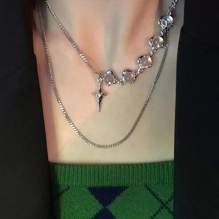 European and American sweet and cool babes transparent beads splicing star necklace niche double-layer ins hip-hop stacked collarbone chain