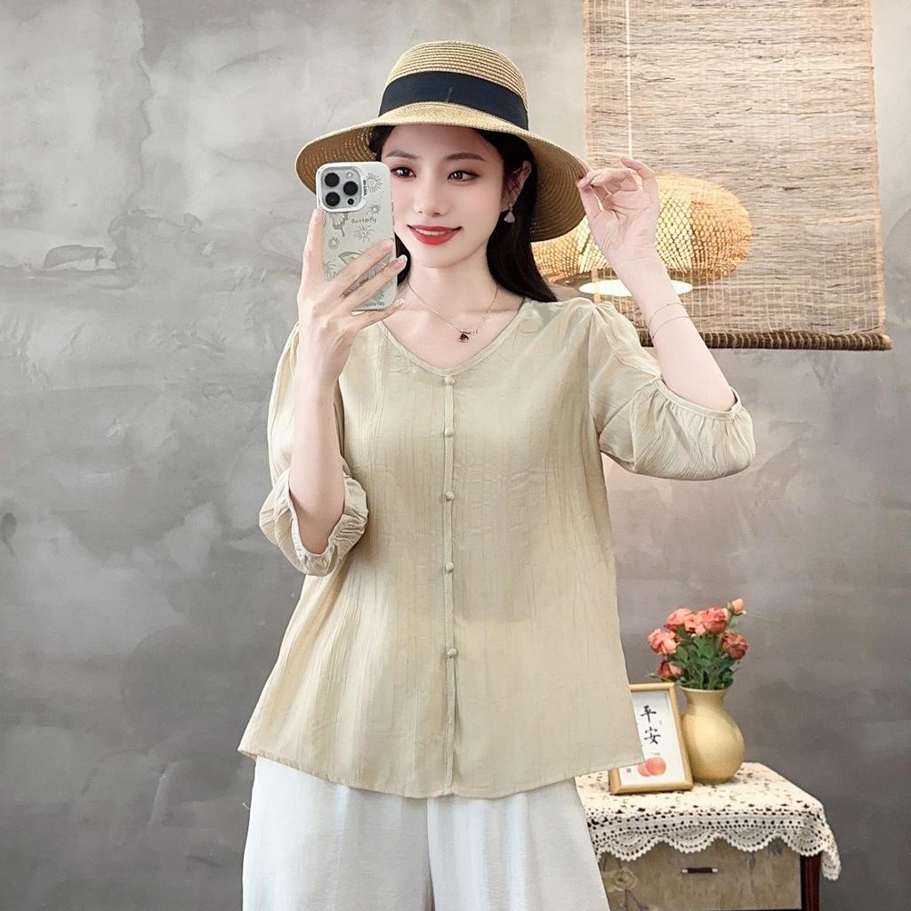 Women's Summer Fashion V-neck Shirt, Mid-sleeved Blouse, Cardigan, Fashion Casual T-shirt