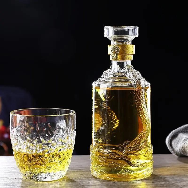Drak graverad 500ML rund formad whiskykaraff barutrustning Alkoholflaska för sprit Scotch Bourbon