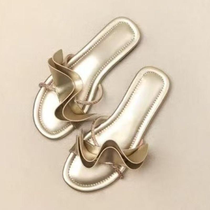 Flat-bottomed lotus leaf slippers women's summer wear high-end new golden one-word sandals
