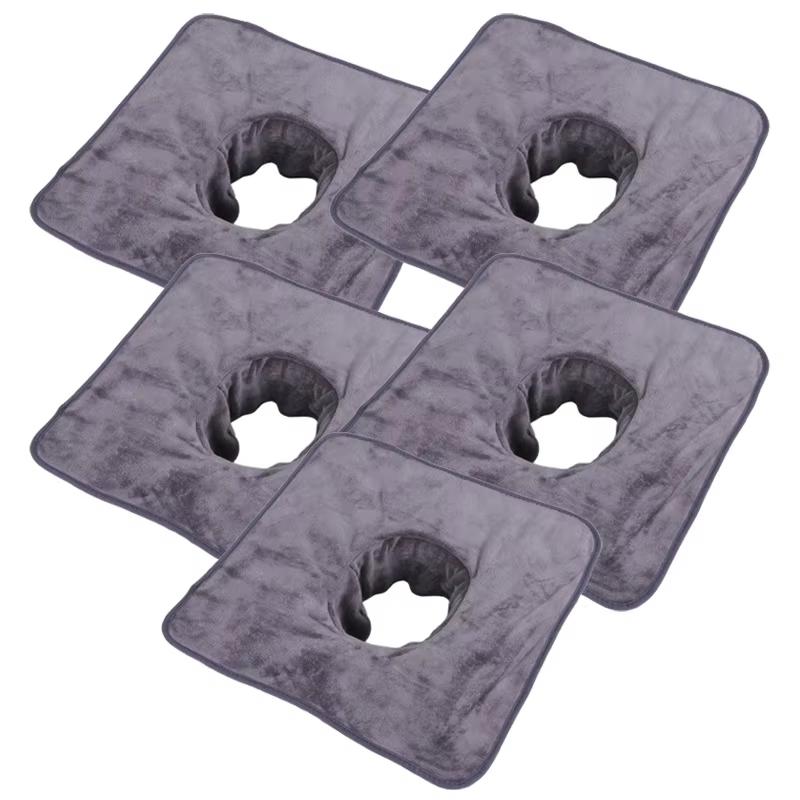 4/5 Stück 35x35cm Schönheitssalon Nachttisch Höhle Handtuch Massageloch Liegende Handtücher Gesundheitsmassage mit Loch Vorhang Gesichts-Spa Pflegeauflagen