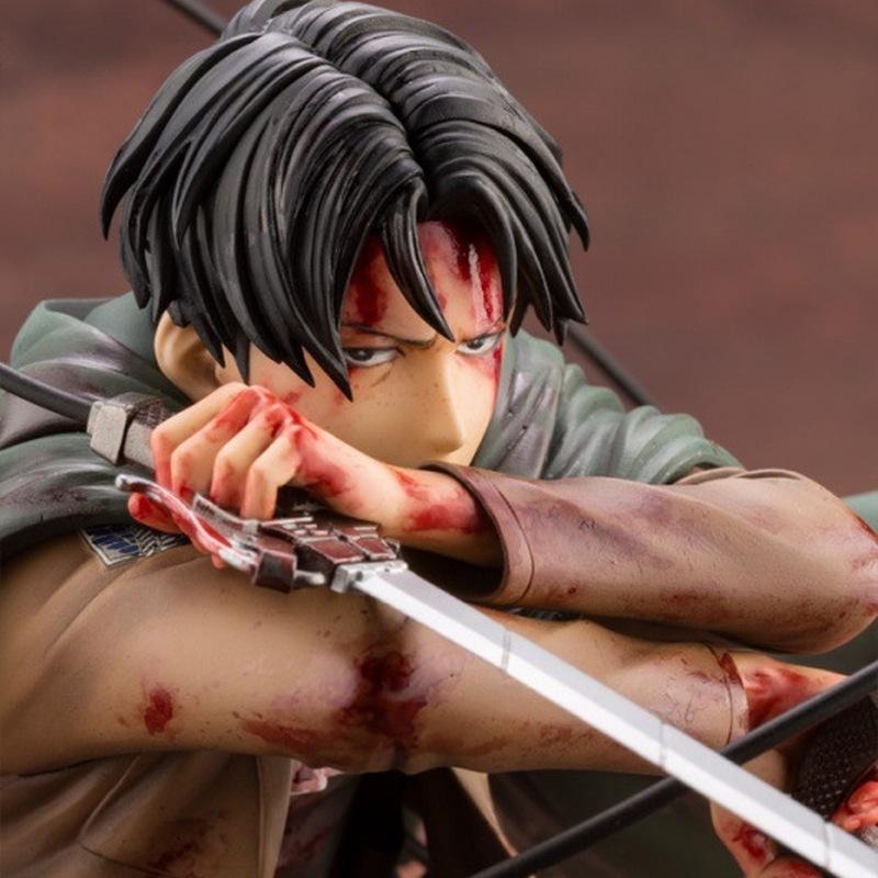 Kotobukiya Attack On Titan Levi Ackerman Anime Figure Battle Damaged Bloody Battle Kneeling Pose Collectible Statue Anime Model