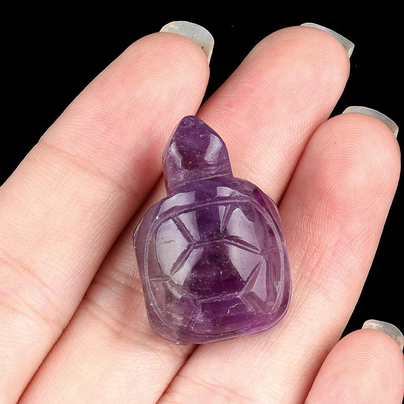Turtle Crystal Agate Miniature: Hand-Carved Semi-Precious Stone Ornament
