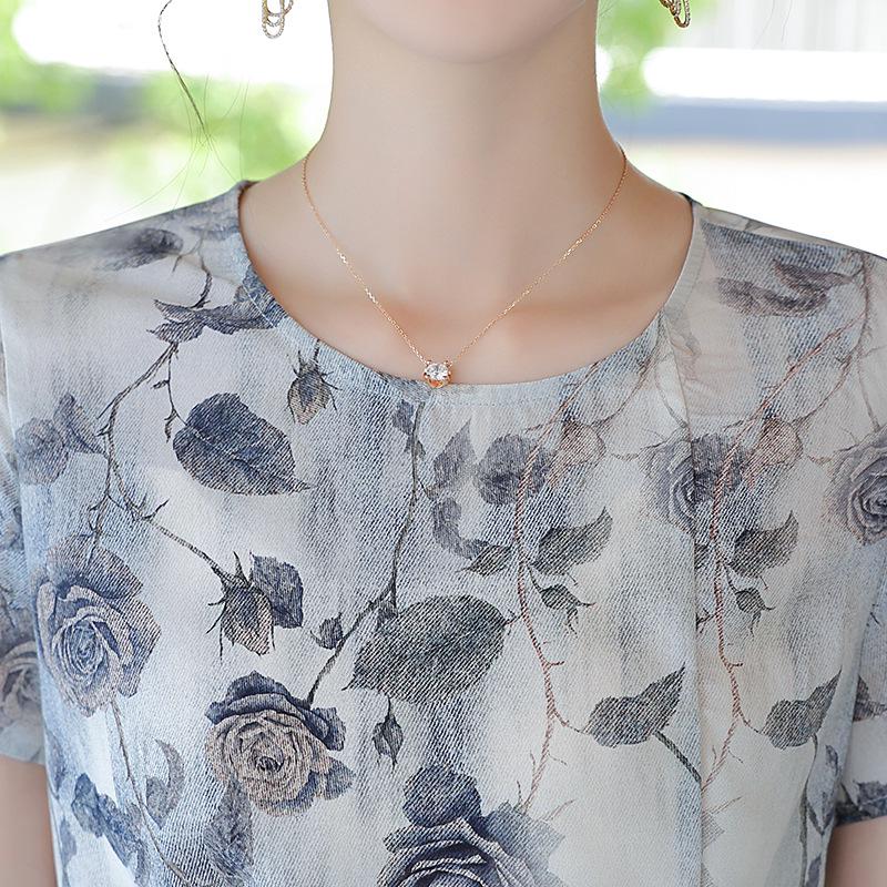 Elegant Chiffon Short Sleeve Two-Piece Set for Middle-Aged Women - Petite Summer Slimming Top, Fashionable for Women Over 50
