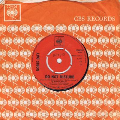 7inch Record DORIS DAY - Do Not Disturb / Au Revoir Is Goodb 201898 CBS 1965 UK Jazz Used