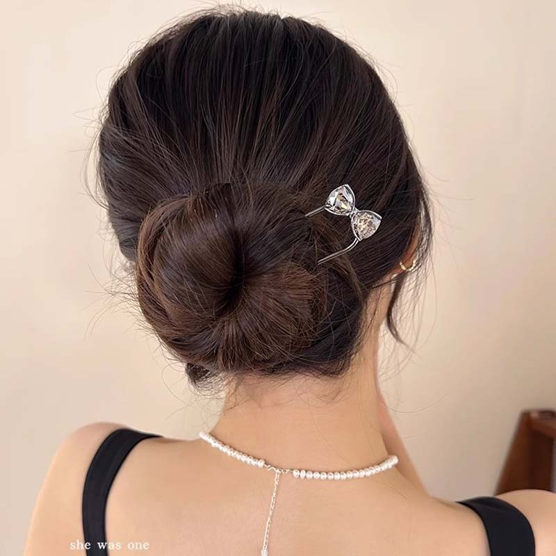 Modische schwarze Kristallblatt-Blume U-förmige Haarnadel für Frauen Chinesischer Stil Metall Dutt Haarstäbe Schmuck Haarschmuck