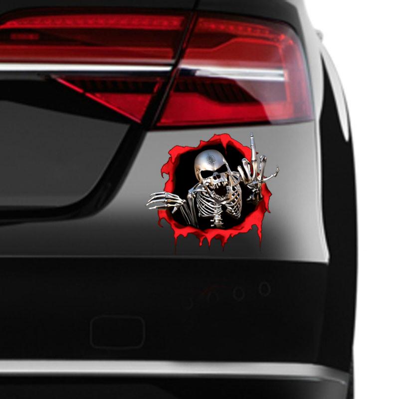 Heißer Metallskelett-Totenkopf im Einschussloch Autoaufkleber Windschutzscheibe Stoßstange Motorradhelm Aufkleber Vinyl Kratzer Wasserdichtes PVC