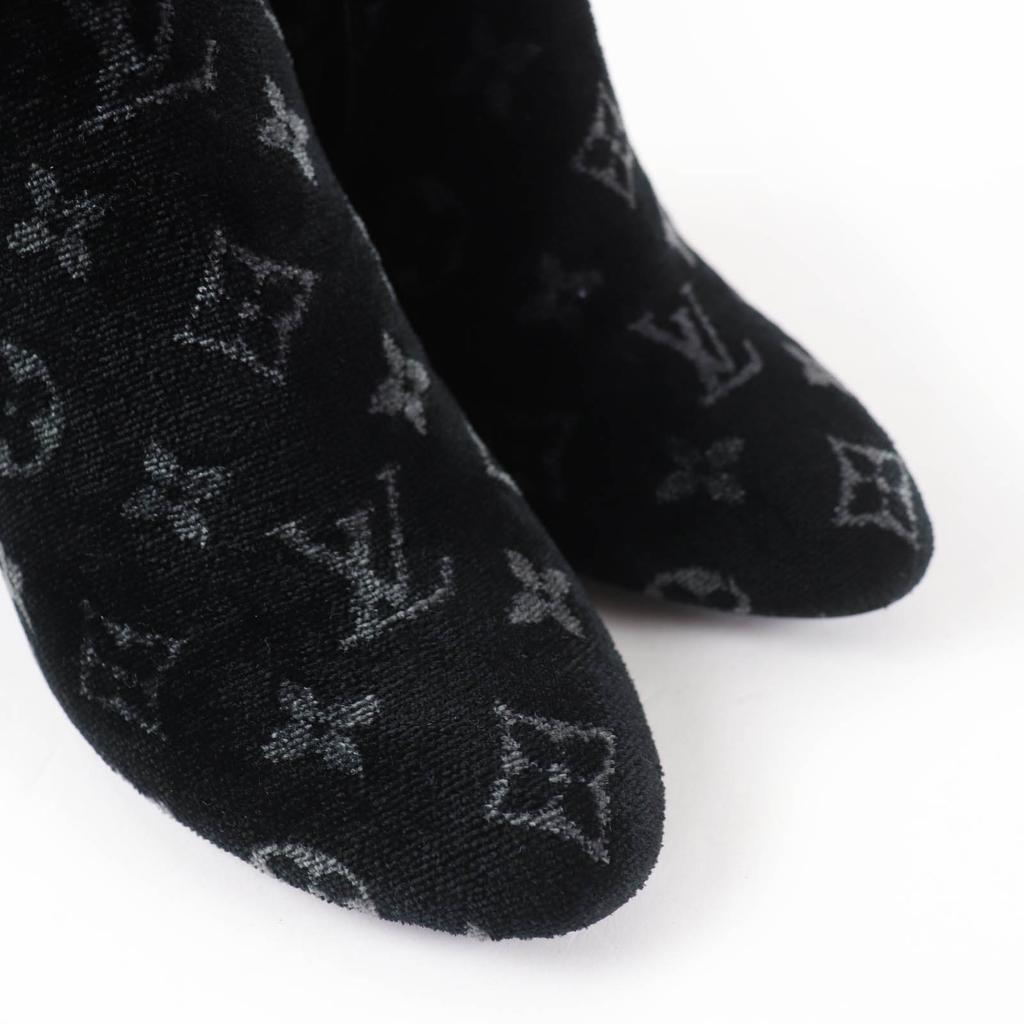 Excellent LOUIS VUITTON short boots Silhouette Line Monogram Velour black 37.5 Used