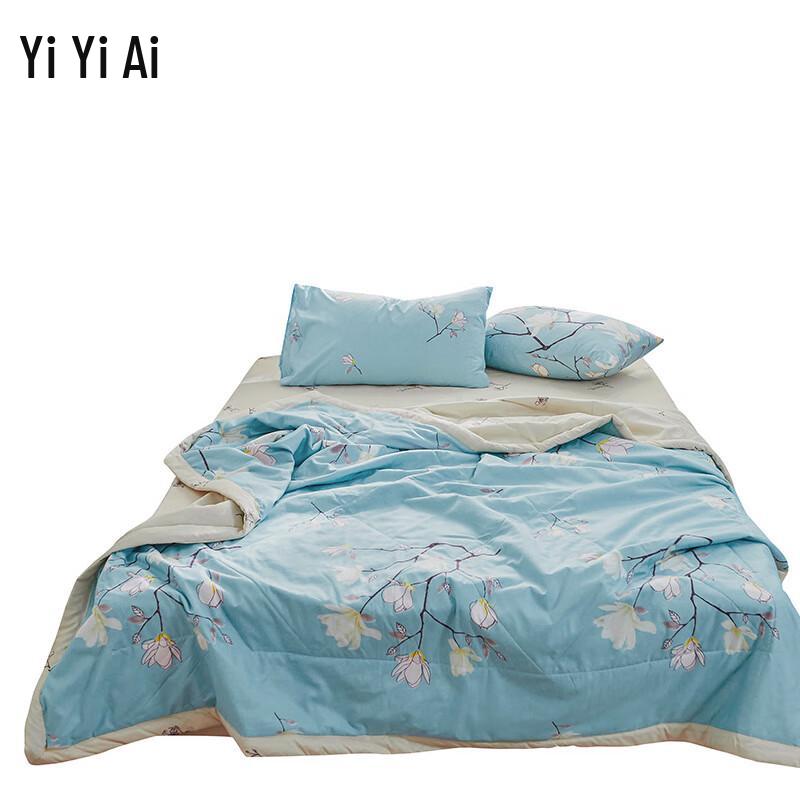 

Yiyiai Striped Cotton-Feel Summer Quilt