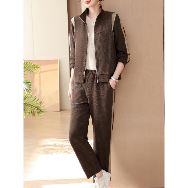 Autumn Casual Two-Piece Set for Middle-Aged Women - Plus Size Fashionable Sportswear
