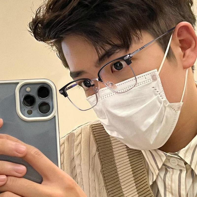 Neutrale Mode Quadratische Halbrahmen Kurzsichtigkeitsbrille Hochauflösende Blaulichtfilterbrille Neue modische Kurzsichtigkeitsbrille