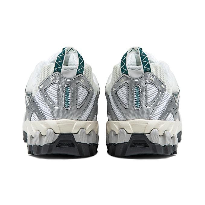 New Balance 610 Silver Reflection Unisex Sneakers Silver-Metallic Vintage-Teal ML610TAE