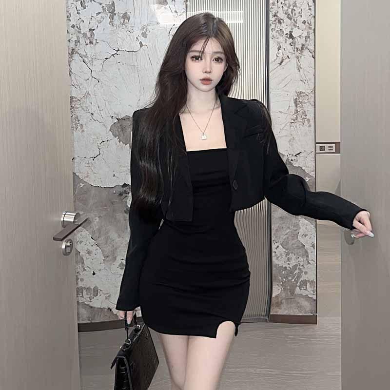 

2025 Модный комплект Spice Girl Premium: короткая куртка + юбка на подтяжках L