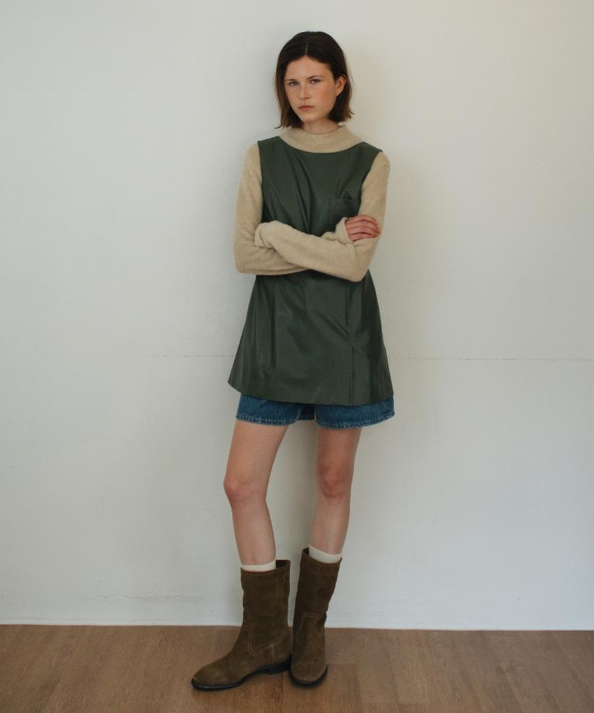 Anout Fur Half Neck T-Shirt Beige