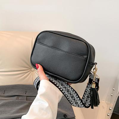 Borse a tracolla piccole da donna Borsa sottobraccio in pelle PU di tendenza invernale del designer 2024 con borse da donna con tracolla larga
