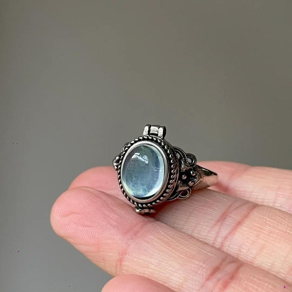 Anello Europeo Vintage in Rame con Bussola Cielo Stellato, Design Rombo Corona