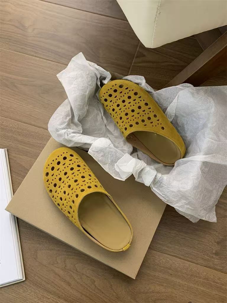Fashion 2025Fashion Baotou Hollow Out Fretwork Suede Leather Solid Concise Half Slippers Women Round Toe Pull on Muller Beach Shoes