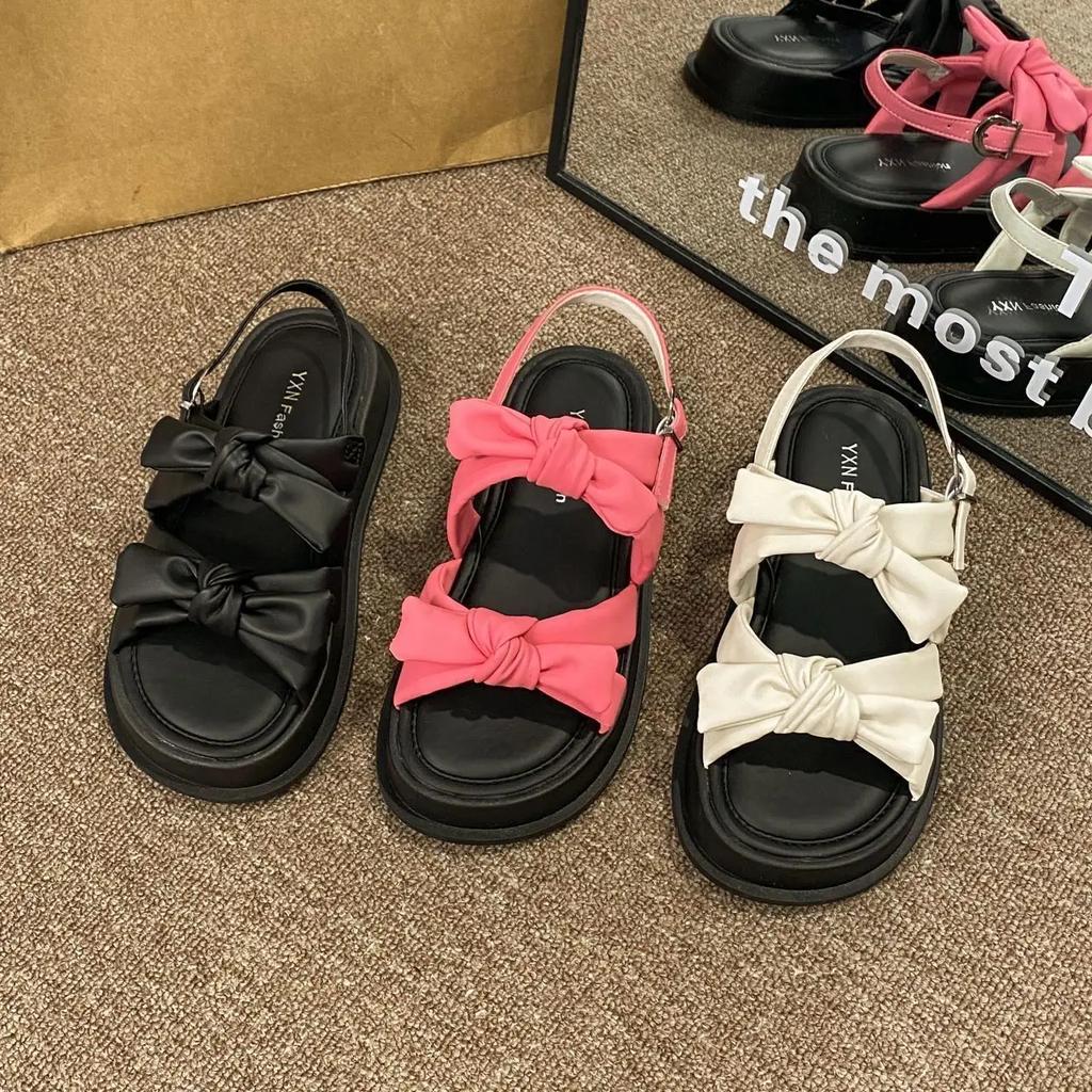 Korean Sle Women's Sandals 2025 Summer New Thi Bot Cross Tie Roman Beach Fairy oes Sweet Low Heel Flat Bot Rubber...