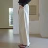 Elssibeui One Tuck Stitch Pants_Beige