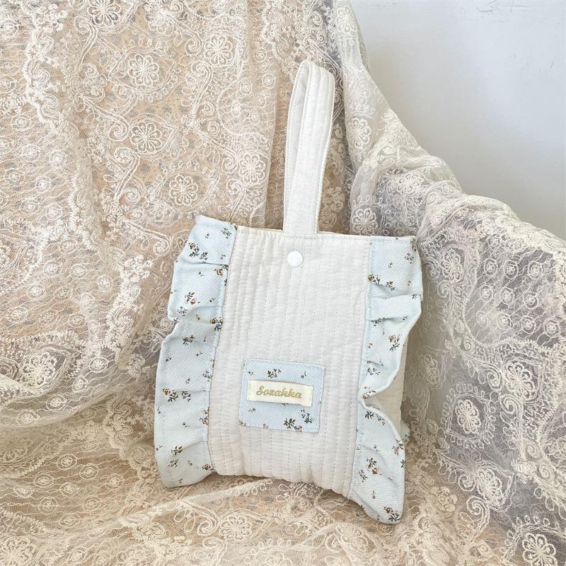 

3 New small fresh floral handbag women s shopping snacks wrist bag quilting cotton handbag