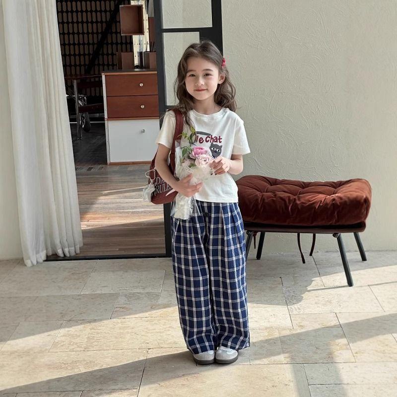 Girls' Cute Cartoon Top & Plaid Pants Set - Summer 2026 Edition