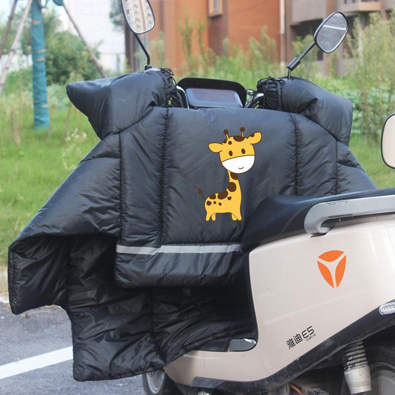 Zimowa osłona przedniej szyby do samochodu elektrycznego i motocykla - Wyściełana polarem, Pogrubiona, Wodoodporna, Wiatroszczelna, Ochrona przed zimnem.