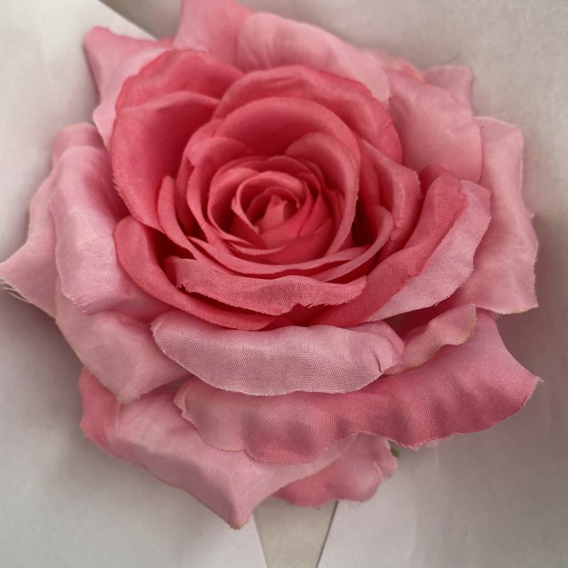 Rose Premium Silk Bouquet For Wedding Ceremony And Event Decoration Fashion