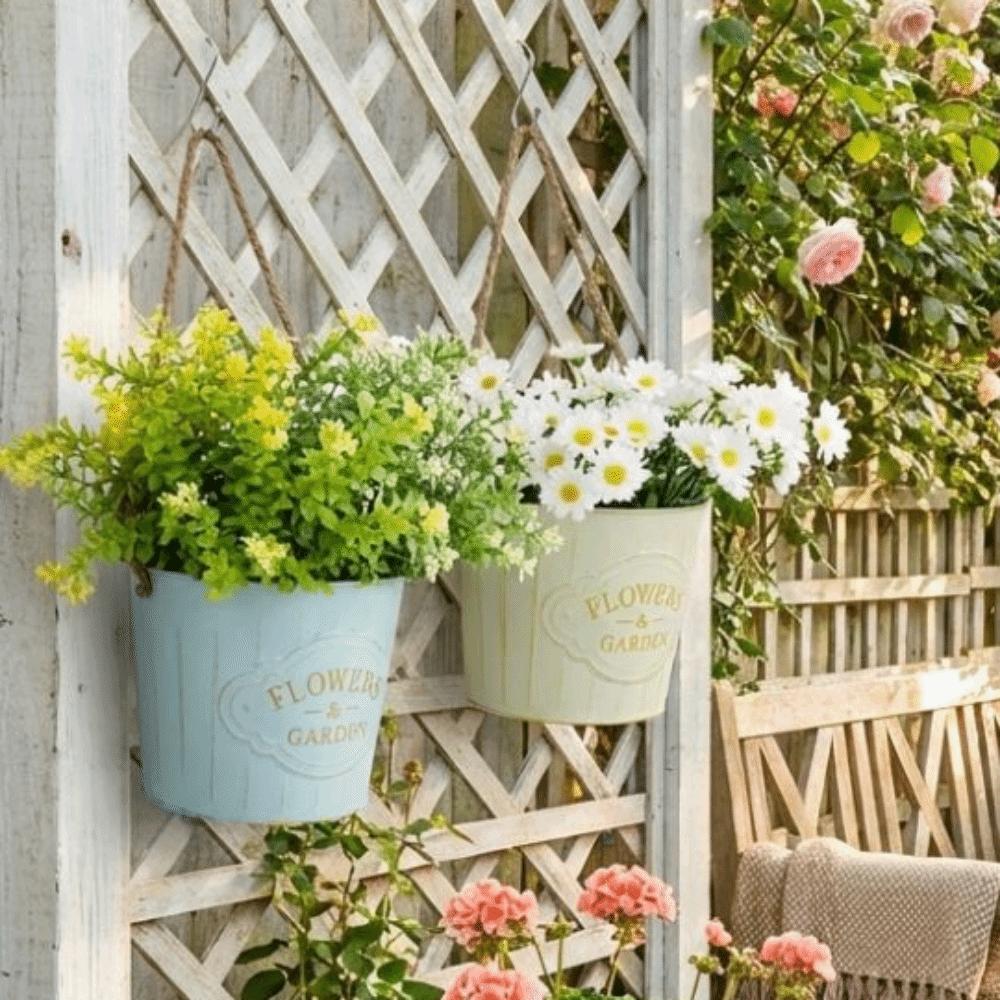Halbrunde Hänge-Blumentopf Retro Eisenkunst Wandmontierter Hängekorb Pflanzenkübel Handgefertigter Überzaun-Pflanzgefäß Balkon-Dekor