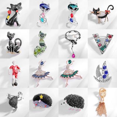 Hochwertige kleine Tierbrosche, kleiner Igel, Fuchs, Anstecknadel, Fußball, Ballettstar, hochwertige Nischen-Corsage