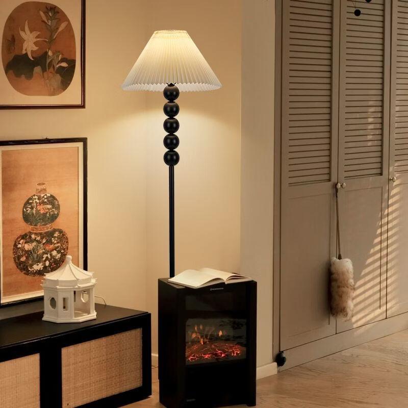 OEING American Retro Pleated Floor Lamp