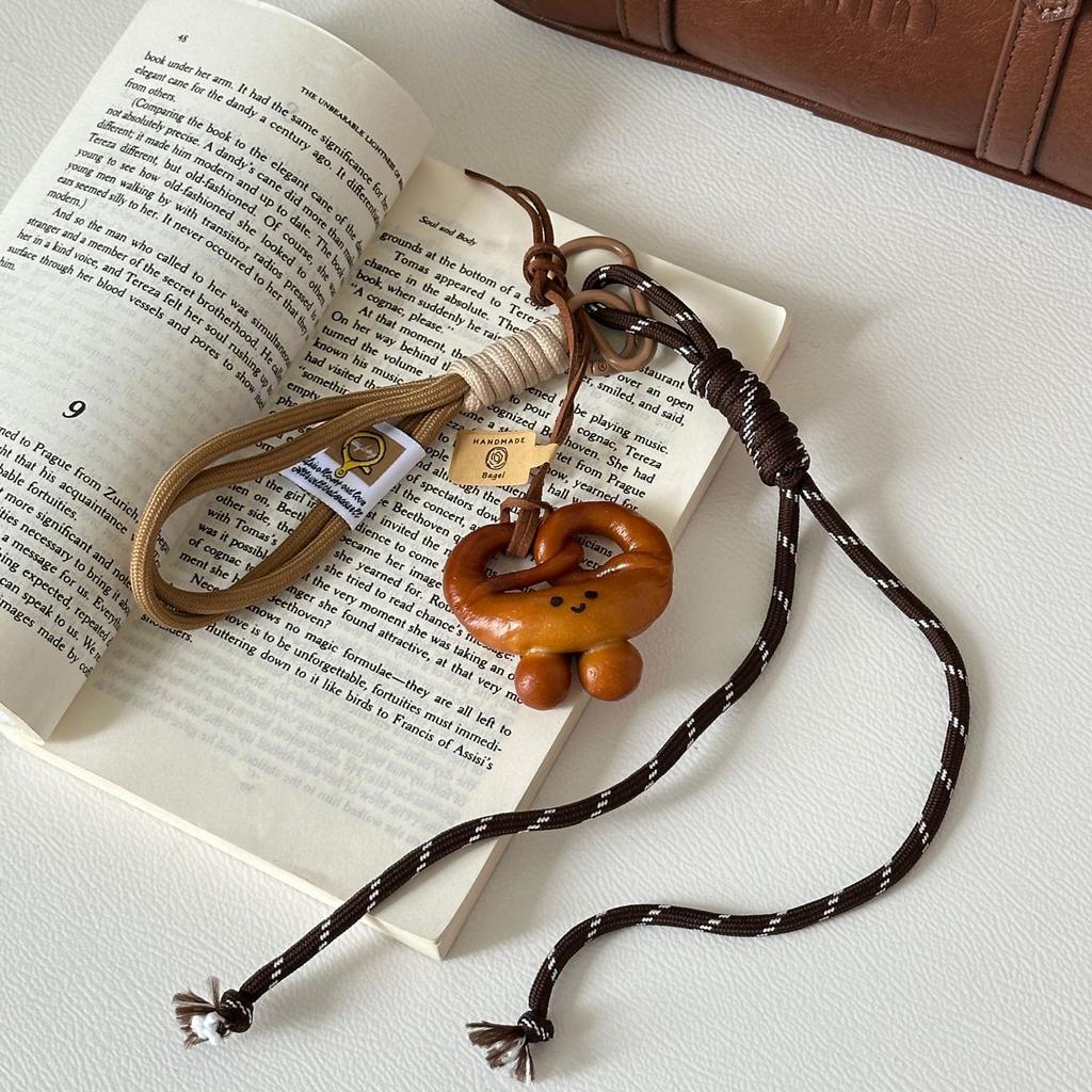 Pingentes para Bolsa Chaveiro Marrom Fofo Pão Alcalino Estilo Coreano Pingente Chaveiro Chocolate Corda de Escalada Montanha Decorativo