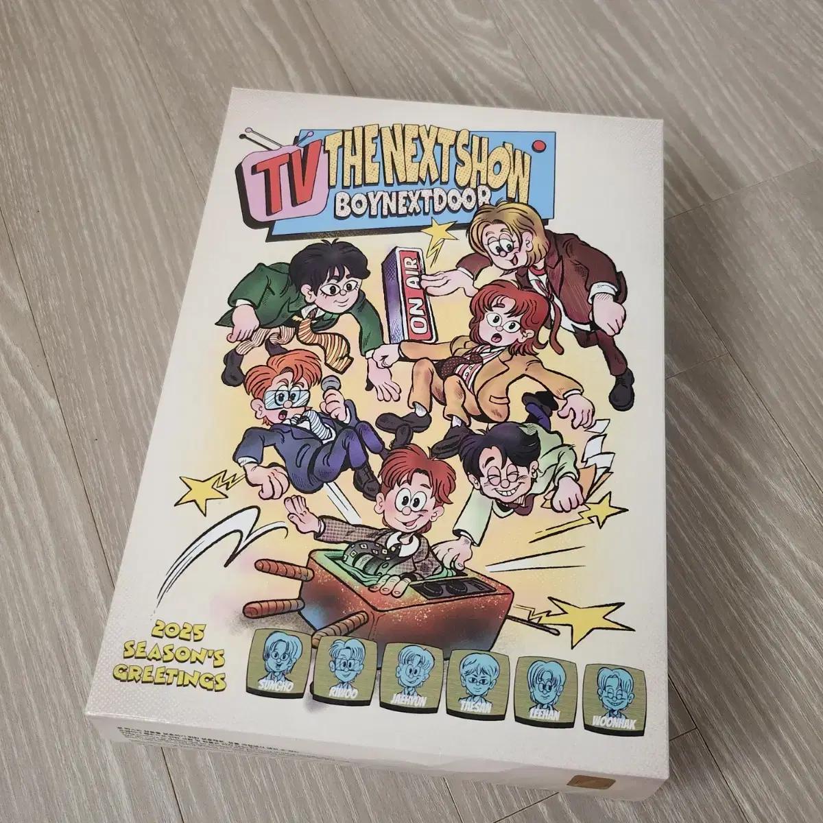 

BOYNEXTDOOR Продаёт 2025 Season s Greetings Season s Greetings