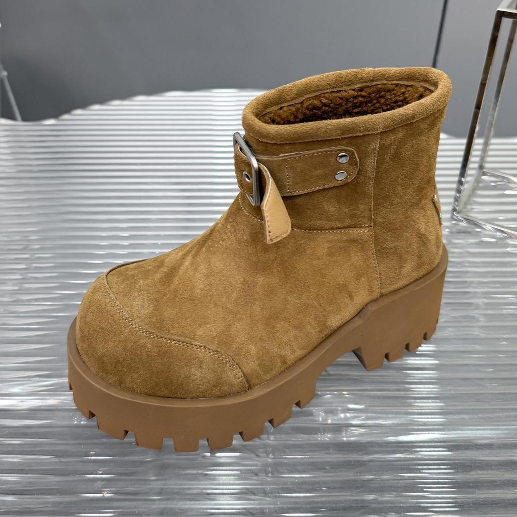 New Chinese 2025 winter new popular Martin boots versatile thick-soled thick velvet big cotton shoes fashionable snow boots women