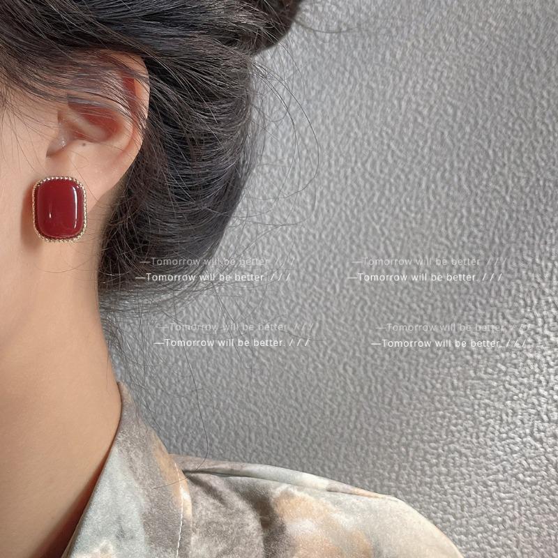 Korean Fashion Wine Red Earrings for Women Jewelry Trending New Vintage Women's Hong Kong Style Earrings