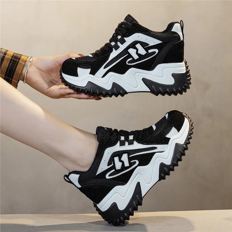 Women's shoes are comfortable and not tired. Women's spring and autumn new versatile platform muffin shoes casual shoes