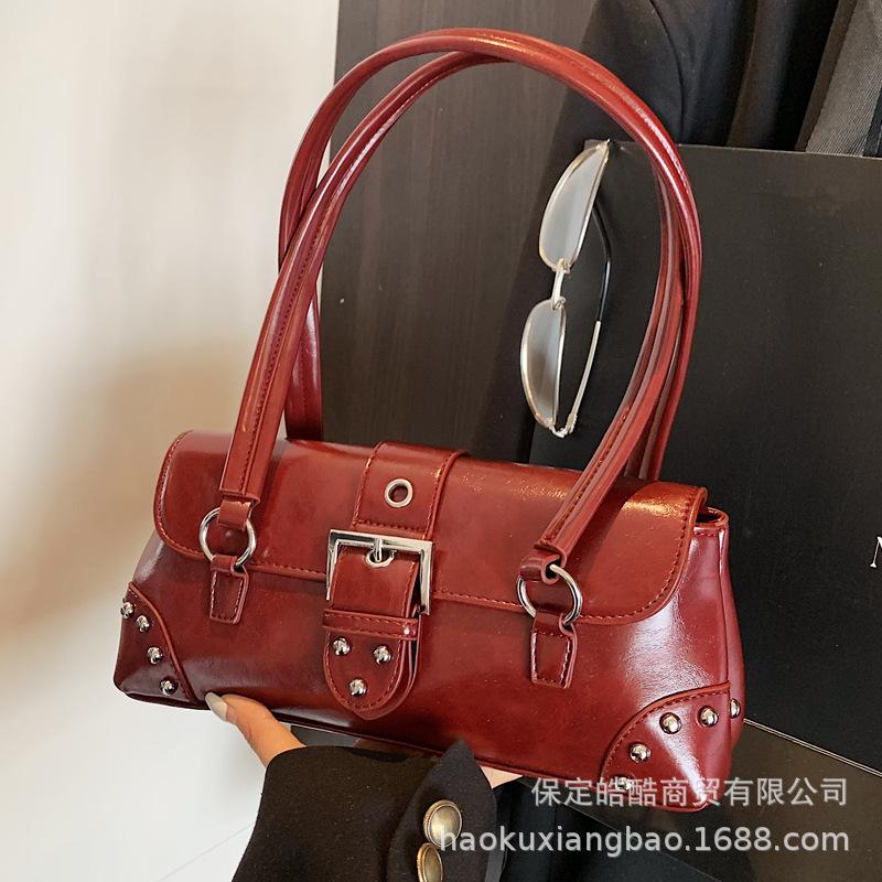 Retro Bag Women's Large Capacity 2025 New Autumn and Winter Versatile Niche Design Single Shoulder Underarm Bag Commuter Pillow Bag