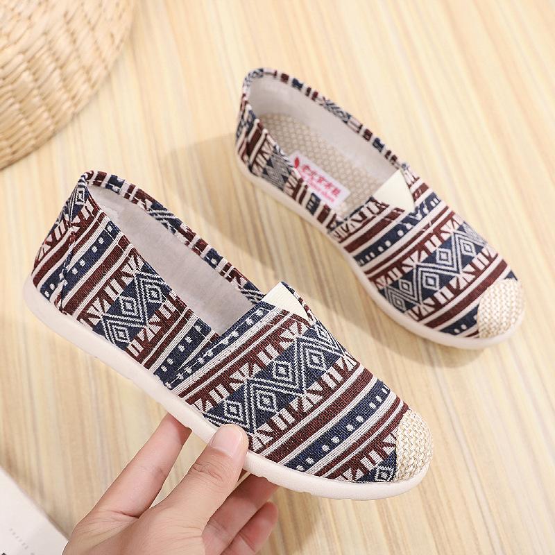 Breathable Mesh Lightweight Casual Shoes Women Fashion Women Slip On Flats Print Fisherman Shoes