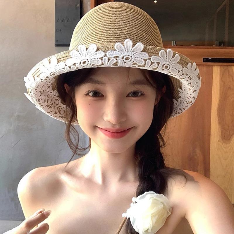 Straw Sun Hat Women's Summer Beach Vacation Sweet Lace Curled Elegant Shade Fisherman Hat