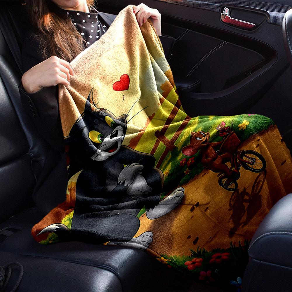 1pc Tom and Jerry Flannel Blanket Soft Warm Throw for Home, Office, Travel, All-Season Cozy Bedding Gift L1387