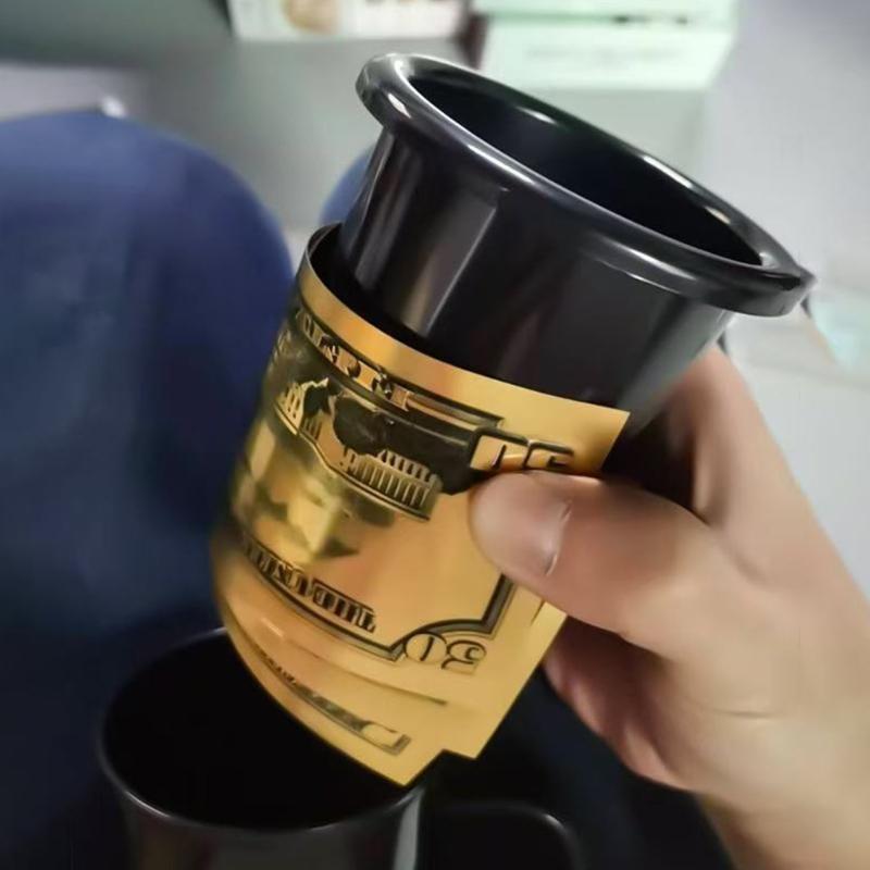 Travel Essential Hydrations Bottle Featuring a Concealed Safe for Discreet Protections of Personal Items During Adventures or Daily Routines
