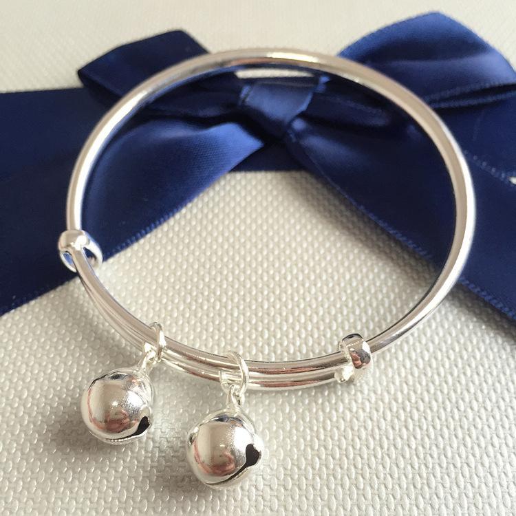 Japanese and Korean popular jewelry silver bell bracelet, smooth solid bracelet, fashionable and simple women's bracelet