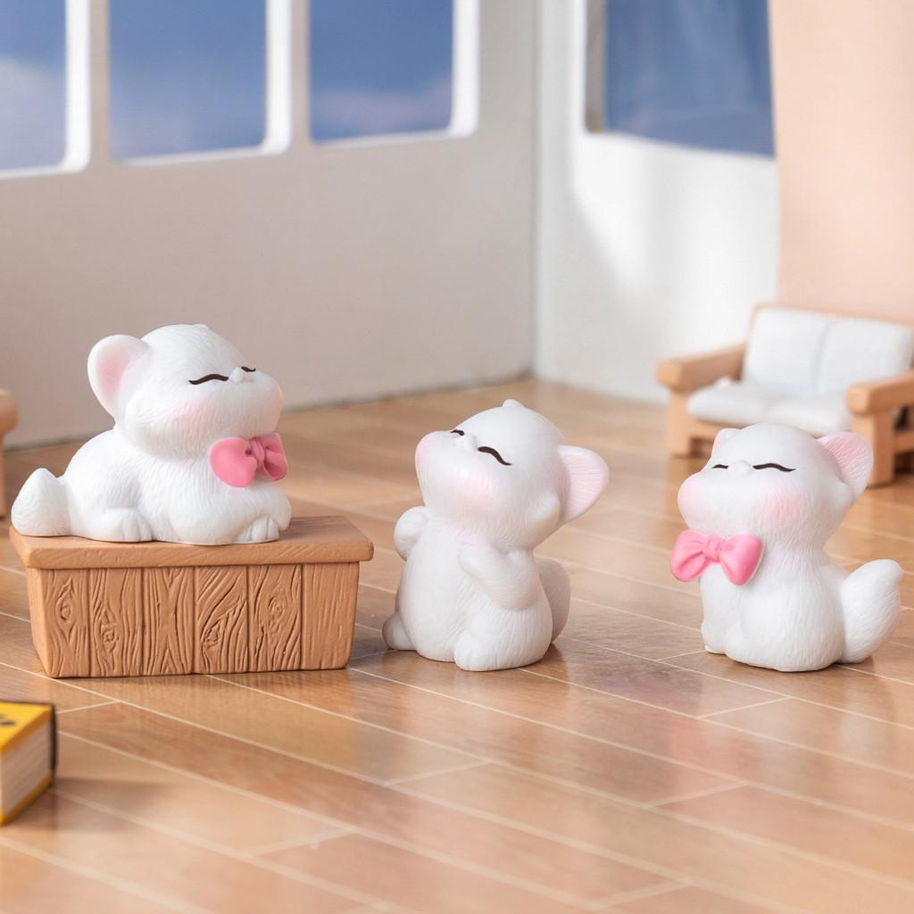4Pcs/set Cartoon Bow Cat Animal Miniatures Resin Ornaments Fairy Garden Decoration Moss Terrarium Micro Landscape