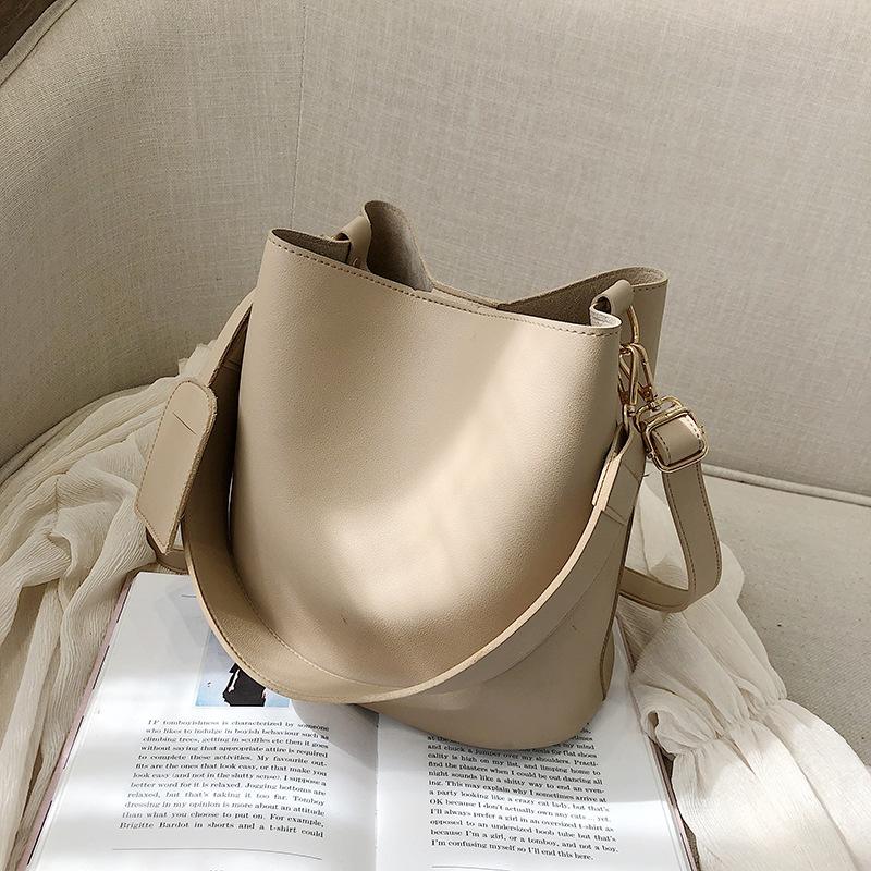 Bags for Women's Fashion Vintage Large Capacity Handbags Luxury Female Simple Bucket Crossbody Shoulder Bag Autumn New