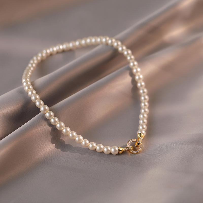 Nová stylová Retro Lehká Luxusní Náhrdelník ze Skleněných Korálků Dámský Dárek Party Šperk Náhrdelník 2024